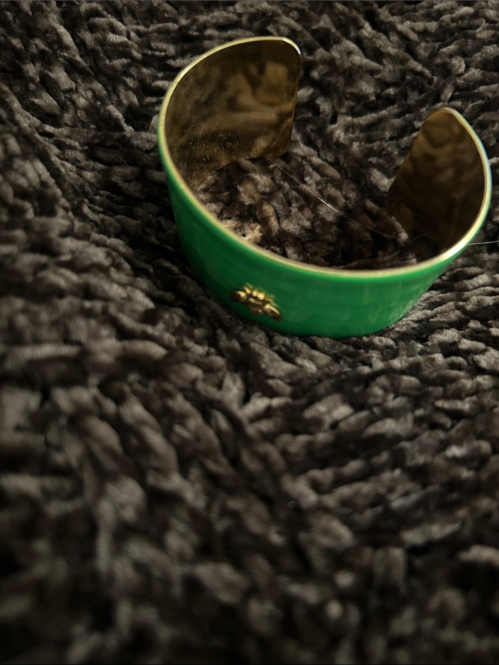 Bee Bangle - Picture 3 of 3